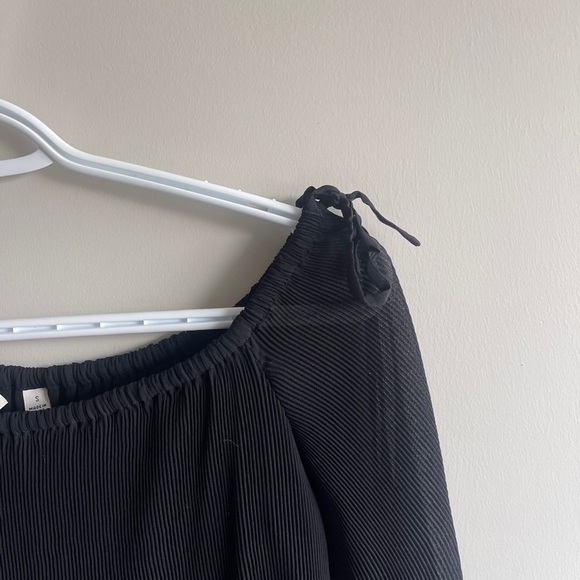 Wilfred Talence Blouse Off- shoulder top Black Small - Picture 5 of 5